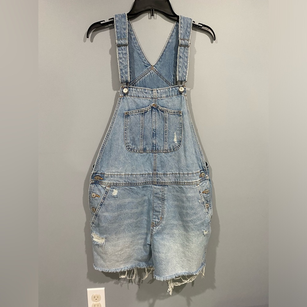 Old Navy Blue Denim Overalls 💙